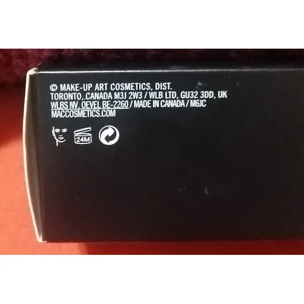MAC NC35 Studio Fix Fluid SPF 15