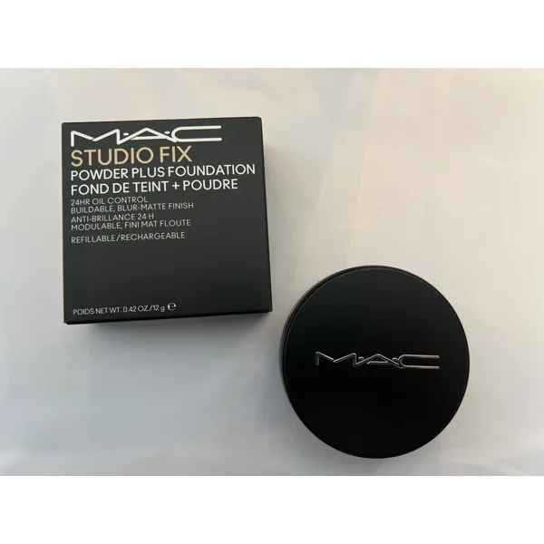 MAC Studio Fix Powder Plus Foundation NC13