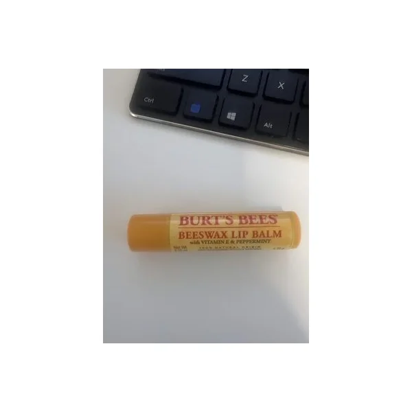 Burt's Bees Beeswax Lip Balm